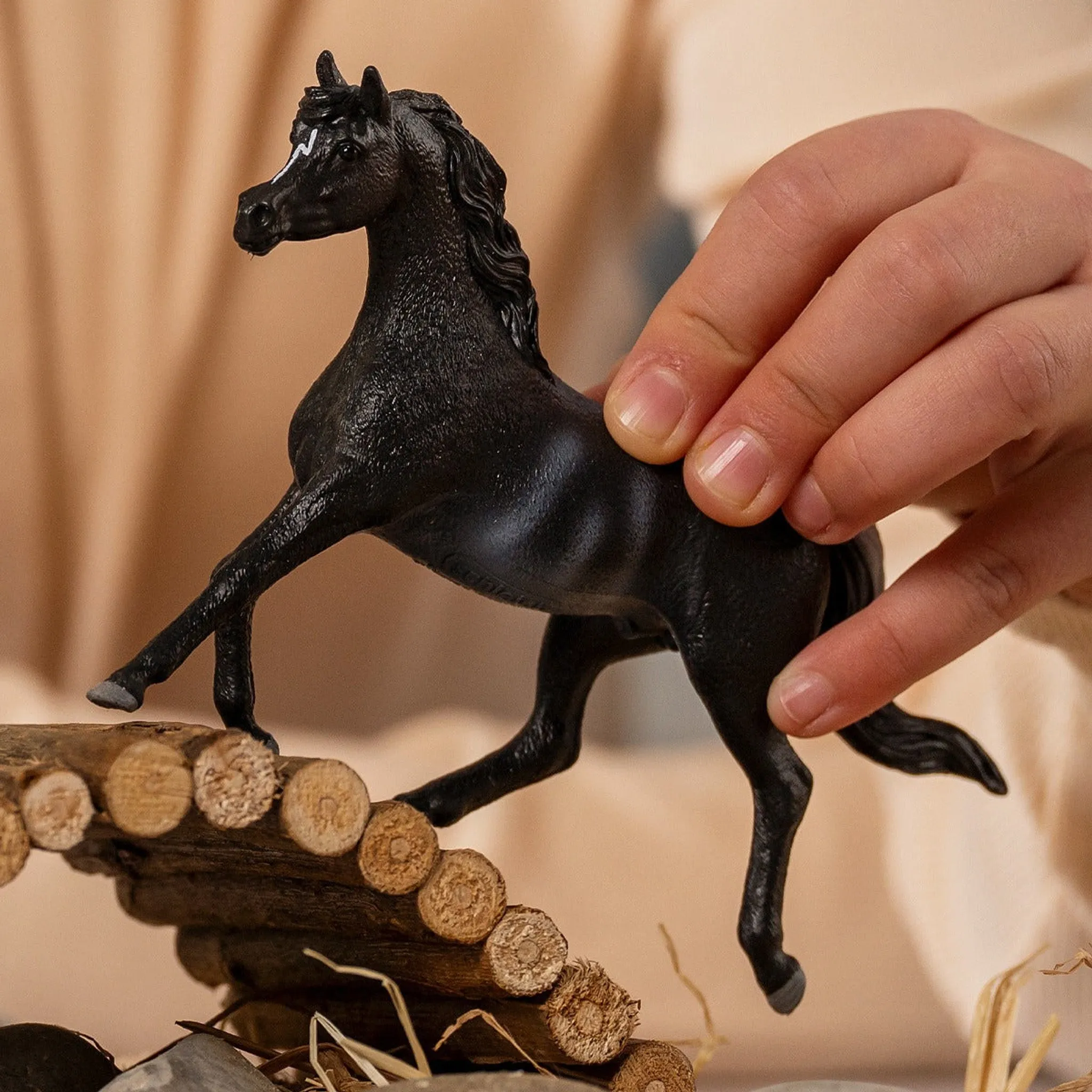 13981 SCHLEICH ARAB STALLION