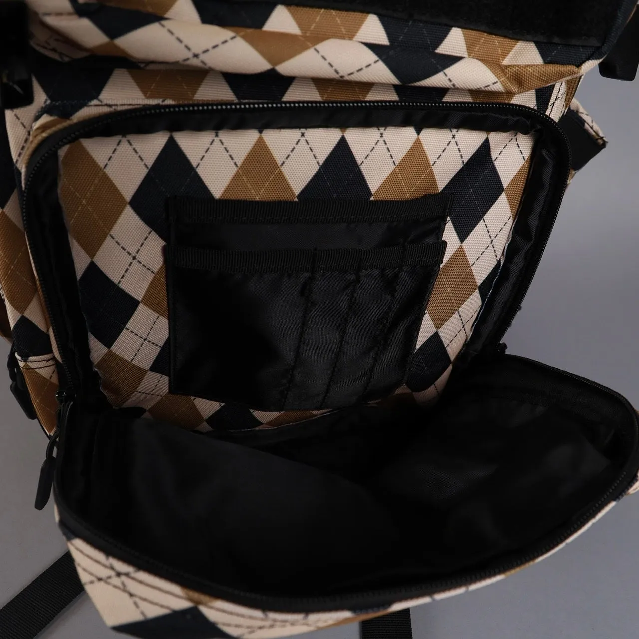 35L Backpack Argyle Print