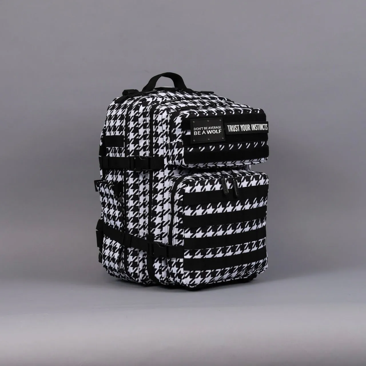 35L Backpack Houndstooth