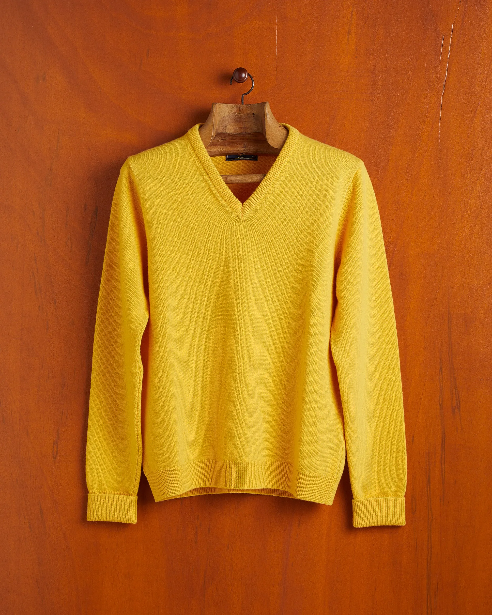 Extrafine Merino Wool V-Neck - Yellow