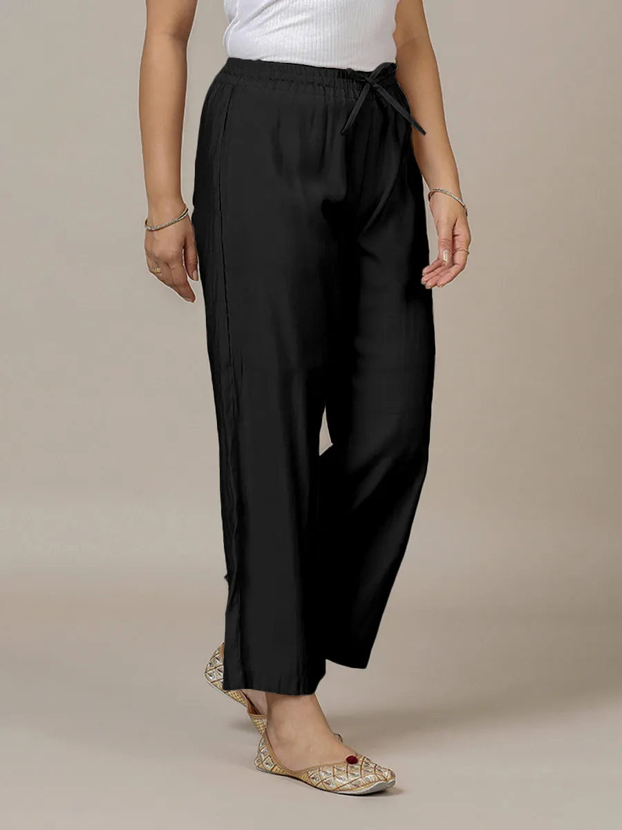 Fiza x Rozaana | Straight Pant in Raven Black