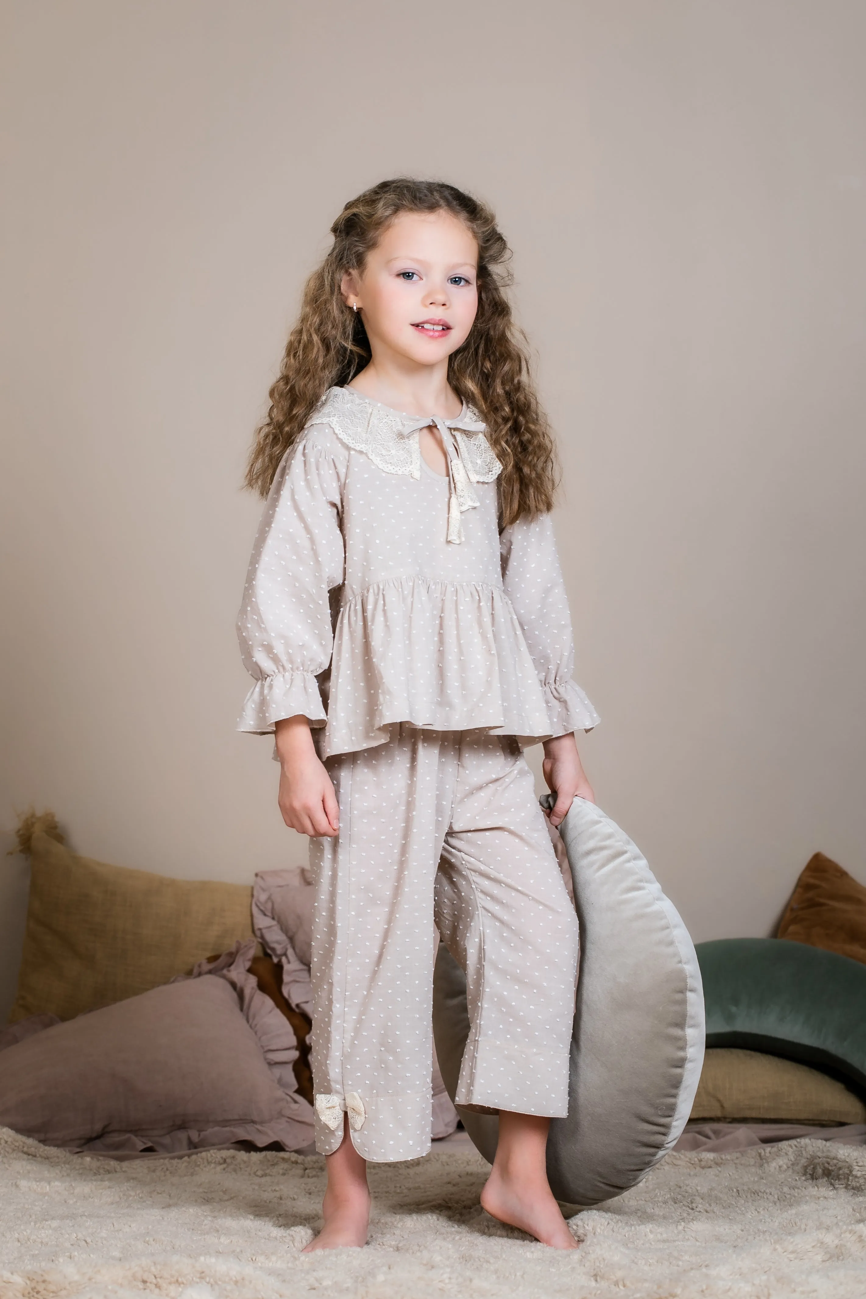 SCARLET - GIRLS PYJAMA SET IN BEIGE BISCUIT