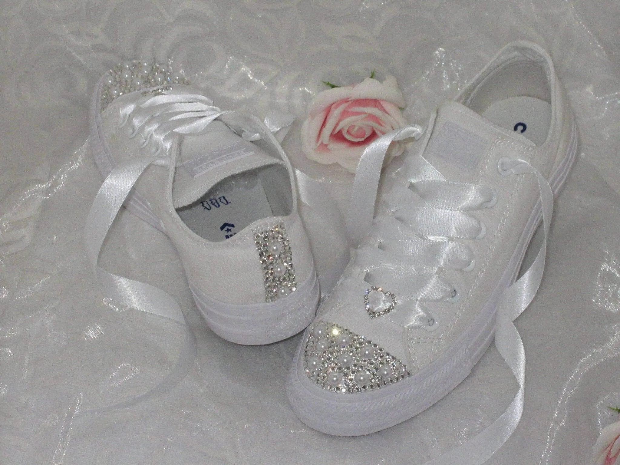 Wedding Bridal Custom Crystal / Pearl  Converse -  Custom Bling Sneakers Trainers - Wedding Sneakers