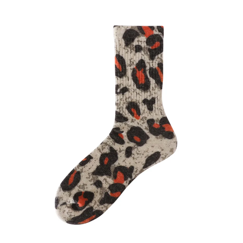 Women's Touch Wear Everyday Leopard Dots crew socks 4-packs